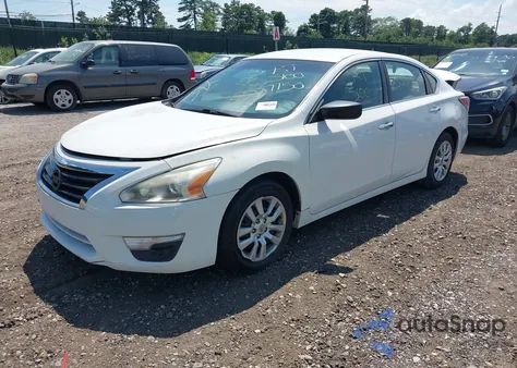 2015 Nissan Altima 2.5/2.5 S/2.5 Sl/2.5 Sv z USA, uszkodzony, nr VIN 1N4AL3AP7FN883153